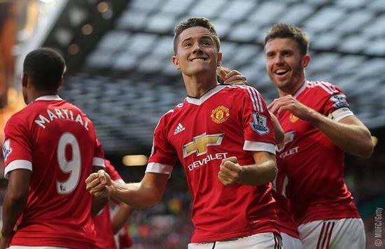 英冠普利茅斯VS米尔沃尔预测分析：普利茅斯主力后卫上轮受伤，本场缺席.